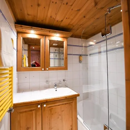 La Ginabelle שאמוני